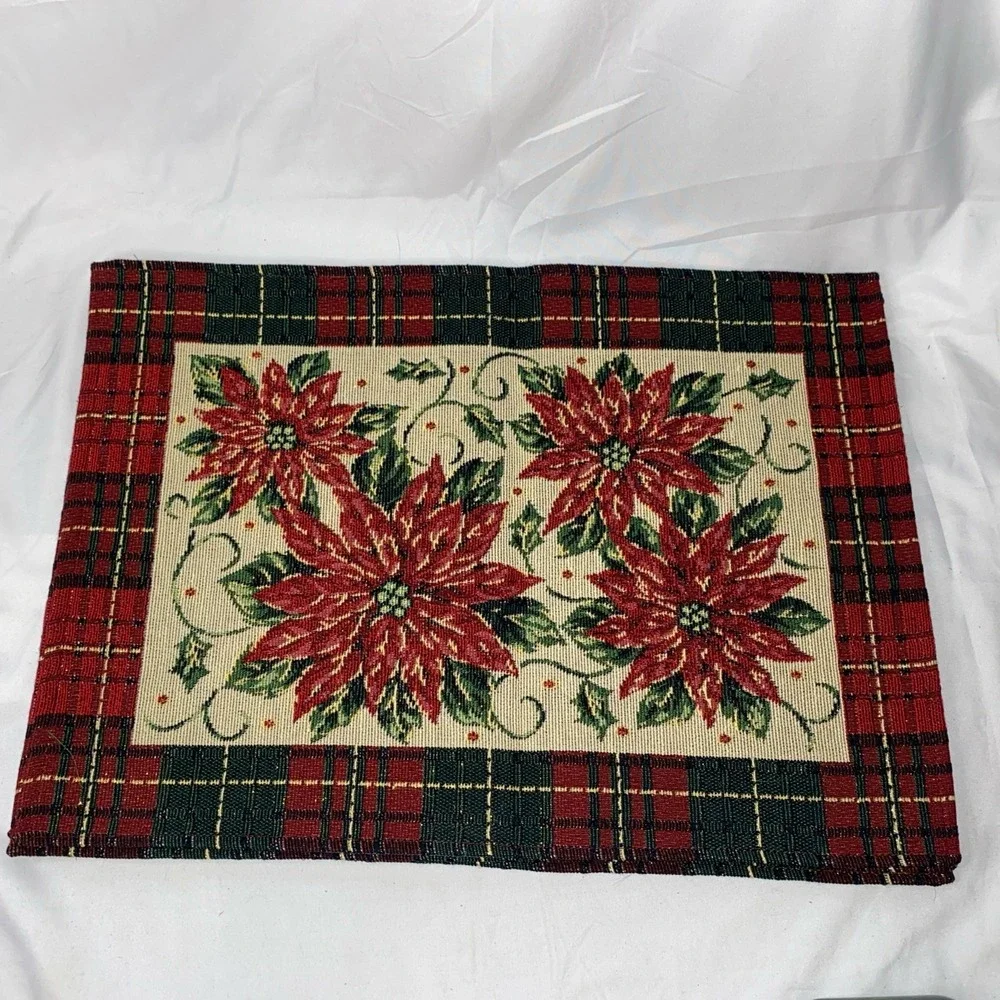 Set Of 4 Vintage Tapestry Christmas Poinsettia Placemats With Red/Green Plaid